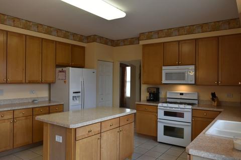 5227 Galloway Dr, Hoffman Estates, IL 60192 photo 10