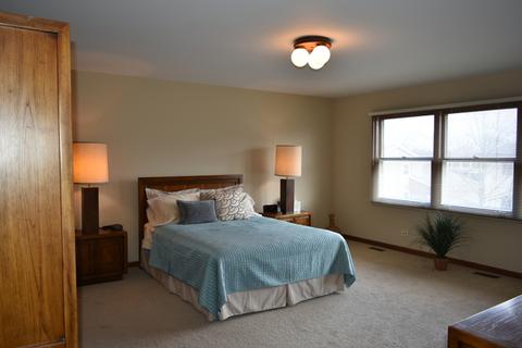1529 Laburnum Rd, Hoffman Estates, IL 60192 photo 19