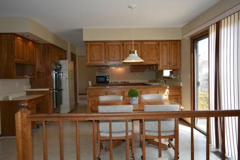 1529 Laburnum Rd, Hoffman Estates, IL 60192 photo 14