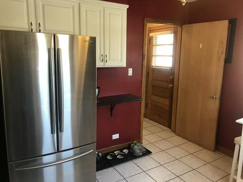 314 N 8th Ave, Des Plaines, IL 60016 photo 3