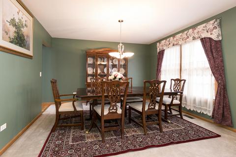 13429 Blackstone Ln, Plainfield, IL 60585 photo 4