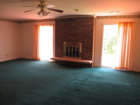 296 N 25th Rd, Peru, IL 61354 photo 4
