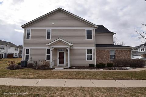 427 Acushnet St, Elgin, IL 60124 photo 3