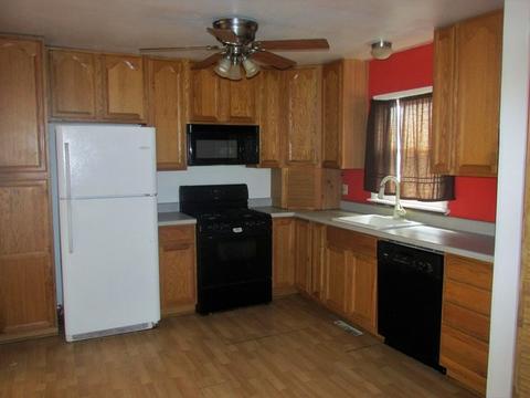 1611 Meadow Ln, Mchenry, IL 60050 photo 3