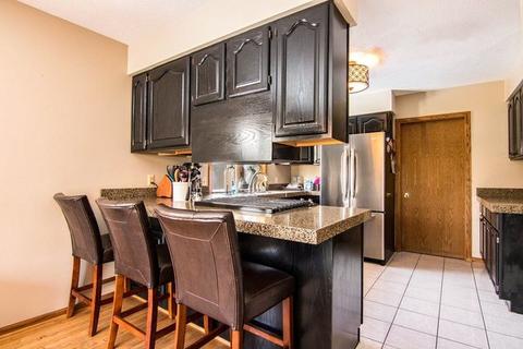 7961 Windspoint Rd, Roscoe, IL 61073 photo 9