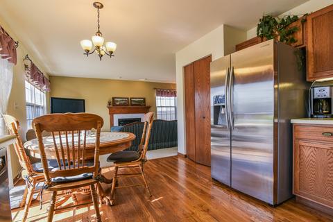 2011 Steward Ln, Plainfield, IL 60586 photo 9