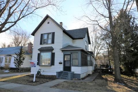 421 La Fox River Dr, Algonquin, IL 60102 photo 1