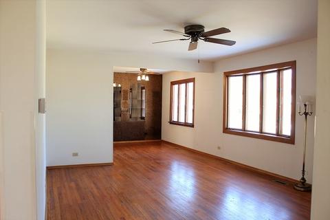 425 Apache Ln, Hoffman Estates, IL 60169 photo 12