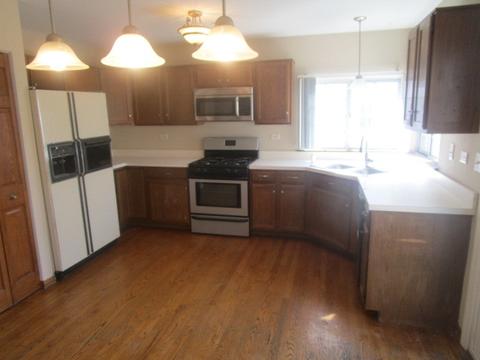 826 Baltusrol Dr, Elgin, IL 60123 photo 12
