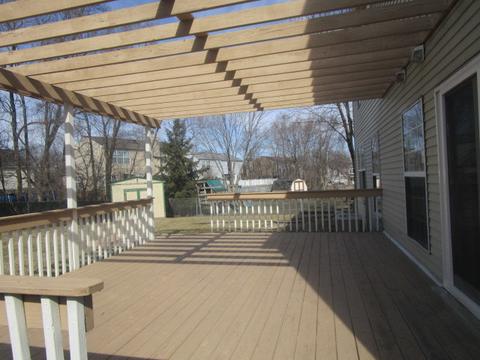 826 Baltusrol Dr, Elgin, IL 60123 photo 3