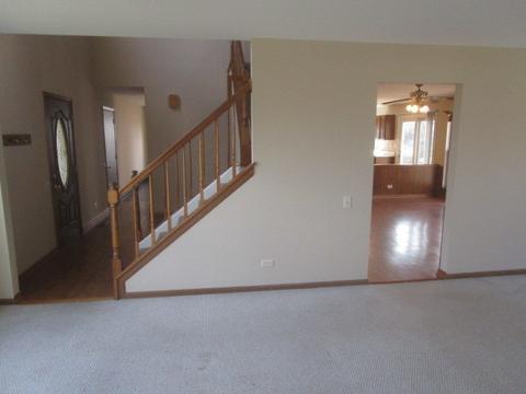 826 Baltusrol Dr, Elgin, IL 60123 photo 6