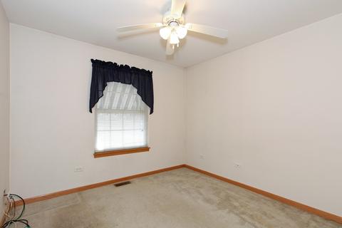 2305 Owl Dr, Plainfield, IL 60586 photo 10