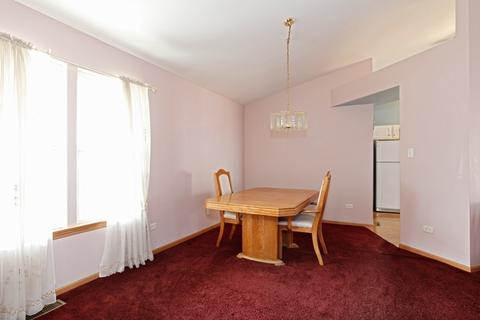 2305 Owl Dr, Plainfield, IL 60586 photo 4