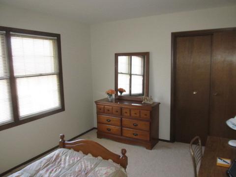 1389 Meyer Rd, Hoffman Estates, IL 60169 photo 19