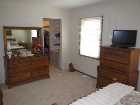 1389 Meyer Rd, Hoffman Estates, IL 60169 photo 13