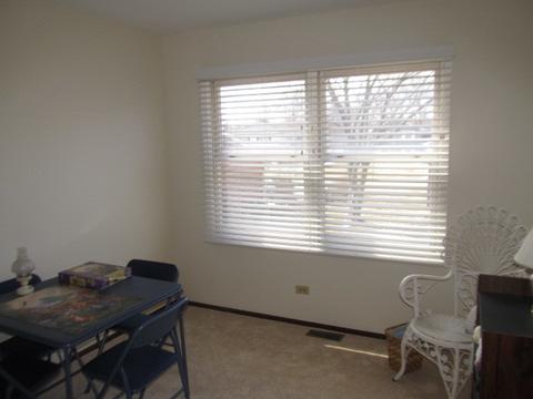 1389 Meyer Rd, Hoffman Estates, IL 60169 photo 16