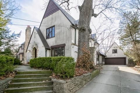 1182 Cedar Ave, Elgin, IL 60120 photo 3