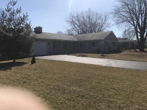 580 Meyer Ct, Aurora, IL 60506 photo 2