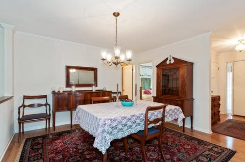 1017 Wheaton Oaks Dr, Wheaton, IL 60187 photo 5