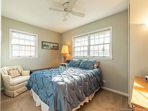 550 Pinehurst Dr, Des Plaines, IL 60016 photo 19