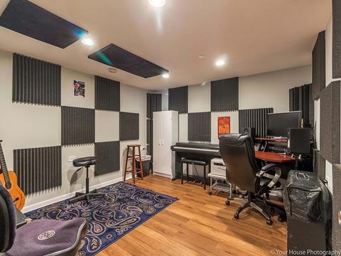 550 Pinehurst Dr, Des Plaines, IL 60016 photo 20