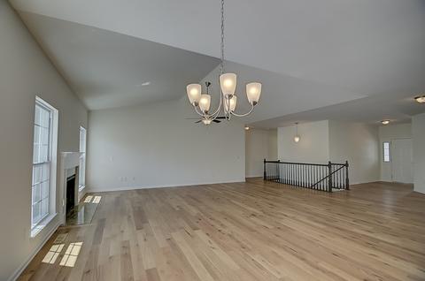 922 Bailey Rd, Sycamore, IL 60178 photo 12