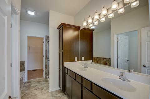 922 Bailey Rd, Sycamore, IL 60178 photo 14
