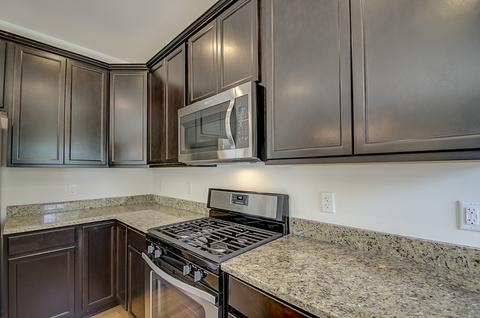 922 Bailey Rd, Sycamore, IL 60178 photo 11