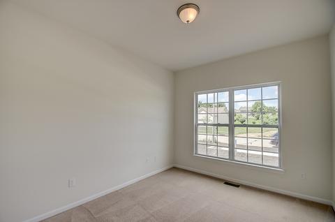 922 Bailey Rd, Sycamore, IL 60178 photo 17