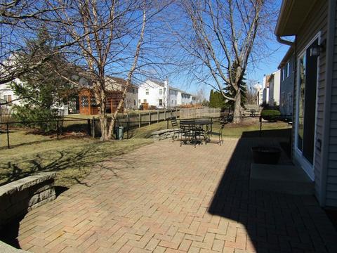 9723 Compton Dr, Huntley, IL 60142 photo 17