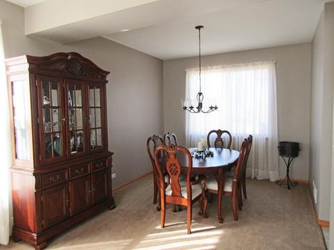 9723 Compton Dr, Huntley, IL 60142 photo 4