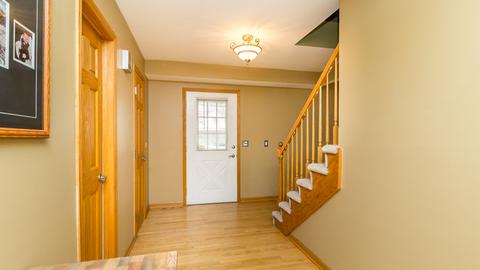 850 Deerpath Ln, Hoffman Estates, IL 60169 photo 8