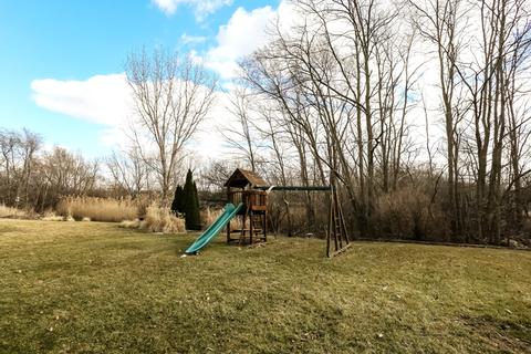 253 Hawk Hollow Dr, Bartlett, IL 60103 photo 28