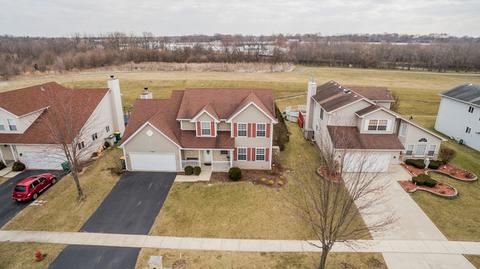 1704 Parkside Dr, Plainfield, IL 60586 photo 1