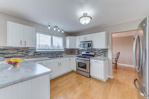 1704 Parkside Dr, Plainfield, IL 60586 photo 16