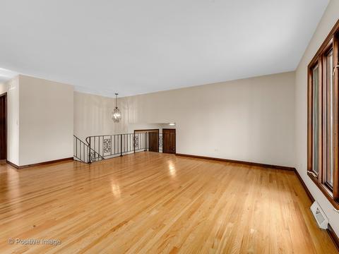 7326 Summit Rd, Darien, IL 60561 photo 4
