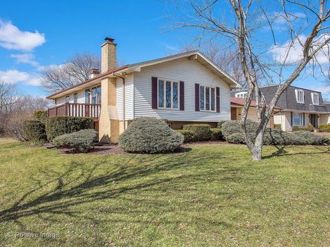 7326 Summit Rd, Darien, IL 60561 photo 2