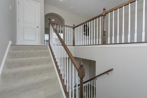 1180 Colfax Ave, Des Plaines, IL 60016 photo 4