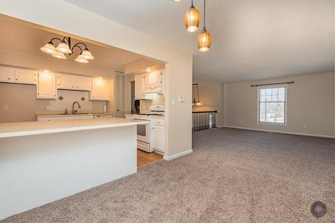 6 E Aldon Ct, Montgomery, IL 60538 photo 9
