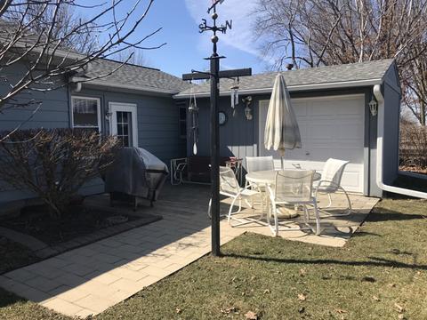 1633 Sunset Dr, Peru, IL 61354 photo 3