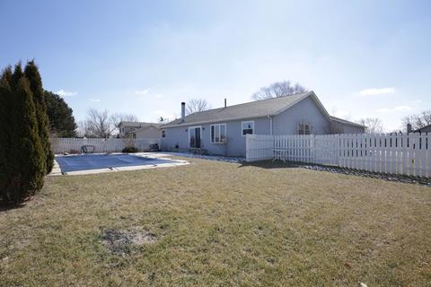 1510 Cobblestone Ct, Johnsburg, IL 60051 photo 18