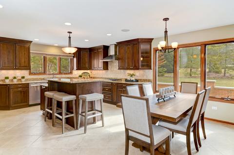 7815 Circle Dr, Burr Ridge, IL 60527 photo 7