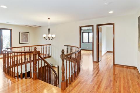 7815 Circle Dr, Burr Ridge, IL 60527 photo 18