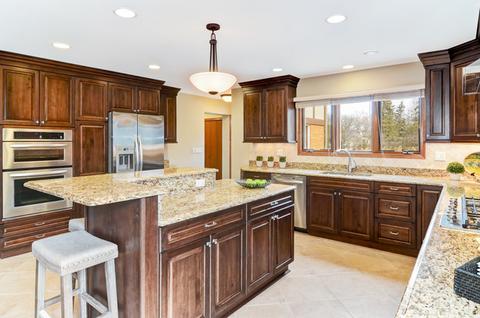 7815 Circle Dr, Burr Ridge, IL 60527 photo 8