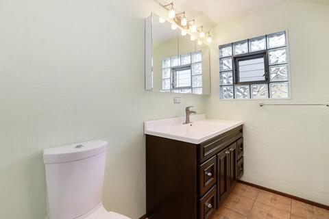 969 E Prairie Ave, Des Plaines, IL 60016 photo 22