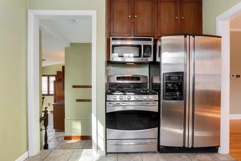 969 E Prairie Ave, Des Plaines, IL 60016 photo 10