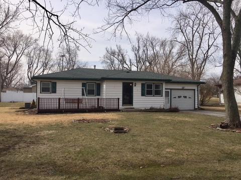4 Richard St, Kankakee, IL 60901 photo 1