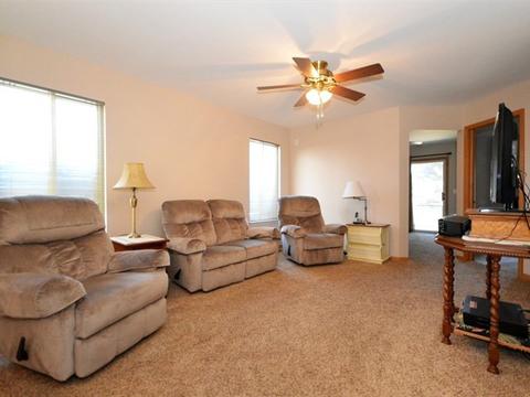21414 W Georgetown Ct, Plainfield, IL 60544 photo 4