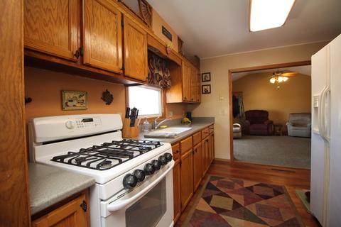 887 Cookane Ave, Elgin, IL 60120 photo 4