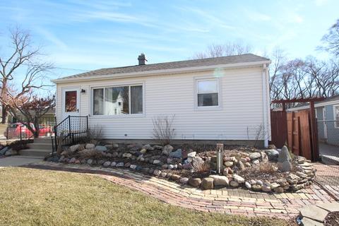 887 Cookane Ave, Elgin, IL 60120 photo 1